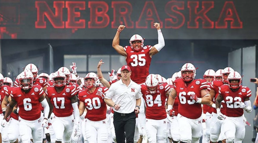 Why+is+the+Nebraska+University+CornHuskers+football+team+so+terrible+this+year%3F